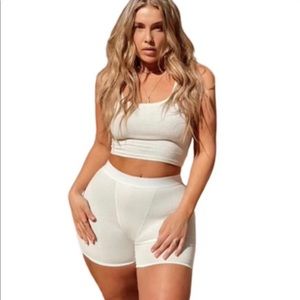 Women’s two-piece loungewear set